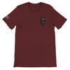 Weiches Unisex T-Shirt in Burgunderrot mit stilisiertem Schädelmotiv und amerikanischer Flagge, komfortabel und modisch